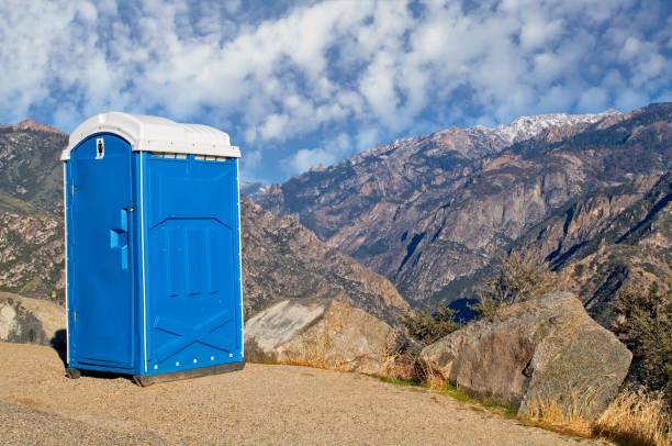 Best Construction site porta potty rental  in Wayland, IA