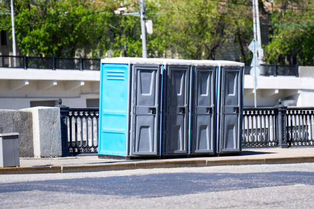 Best Luxury portable toilet rental  in Wayland, IA